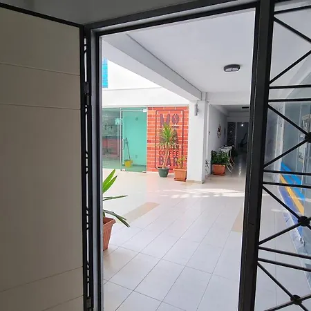 Italian Style Apartment *